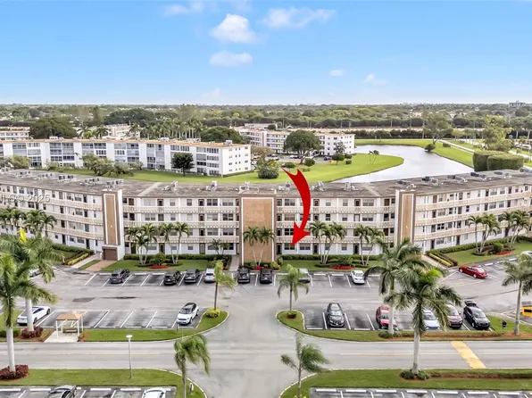 1009 Guildford Dr #A, Boca Raton, FL 33434