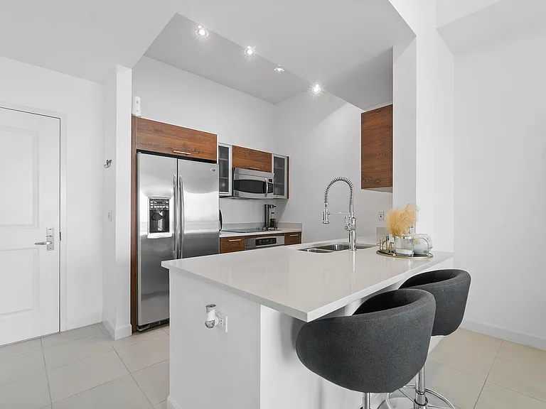 480 Hibiscus St #1003 — Photo 11