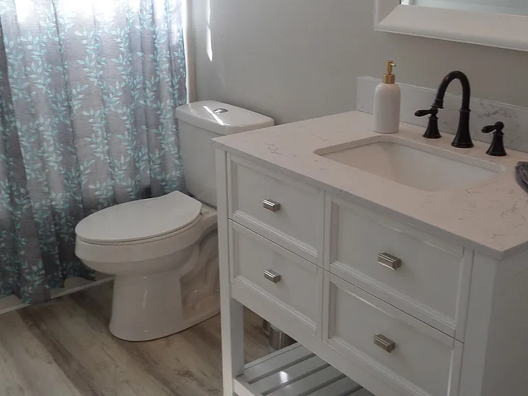 2266 Huntingdon Dr — Photo 18