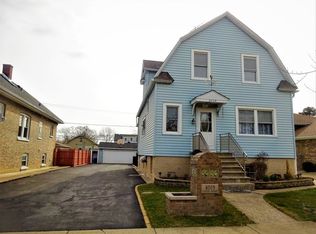 4019 Center Ave, Lyons, IL 60534