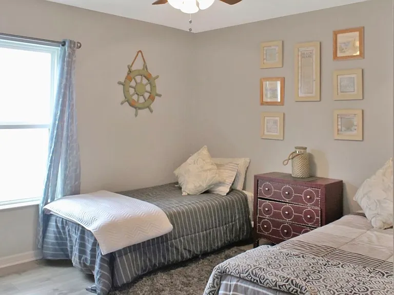 2835 Mosshire Cir — Photo 9
