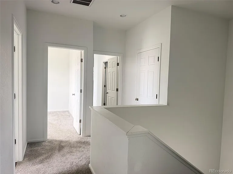 587 S Richfield St — Photo 16