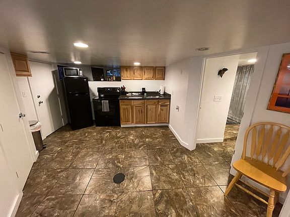 3rd image of 720 E Browning Ave #1