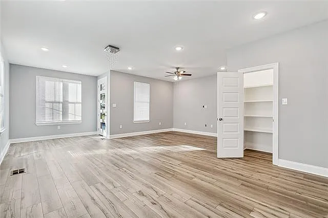 5459 Saint Claude Ave #5461 — Photo 4