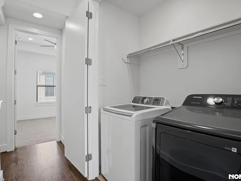 1706 Alamo St — Photo 28