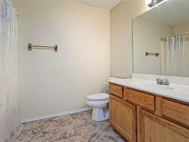 1437 W Sligo St #3 — Photo 8