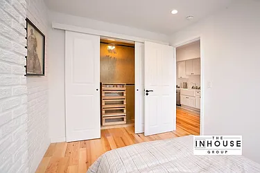 Sold by The InHouse Group