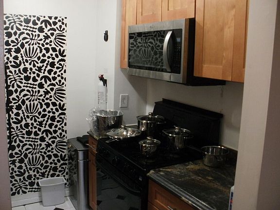 5th image of 7556 Grand Central Pkwy APT 2