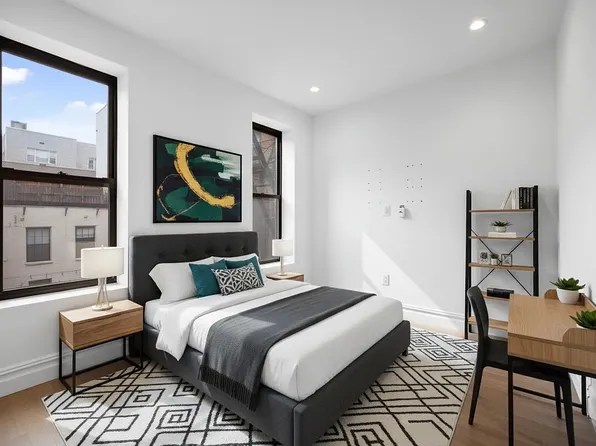 824 Ninth Avenue image 1 of 7