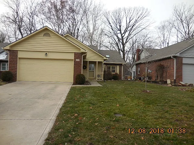 6952 Steinmeier Dr W photo 1