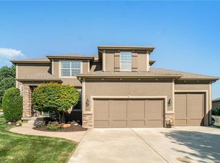 16529 S Fellows St, Olathe, KS 66062