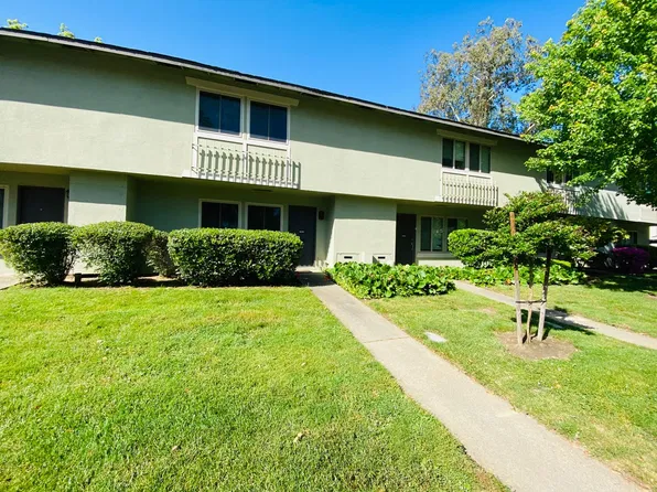 8868 La Riviera Dr Unit D, Sacramento, CA 95826