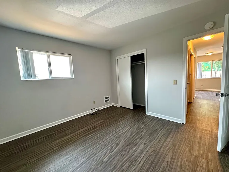 940 Newport Ave SW #1340 — Photo 8