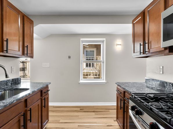 2027 E Baltimore St APT 2