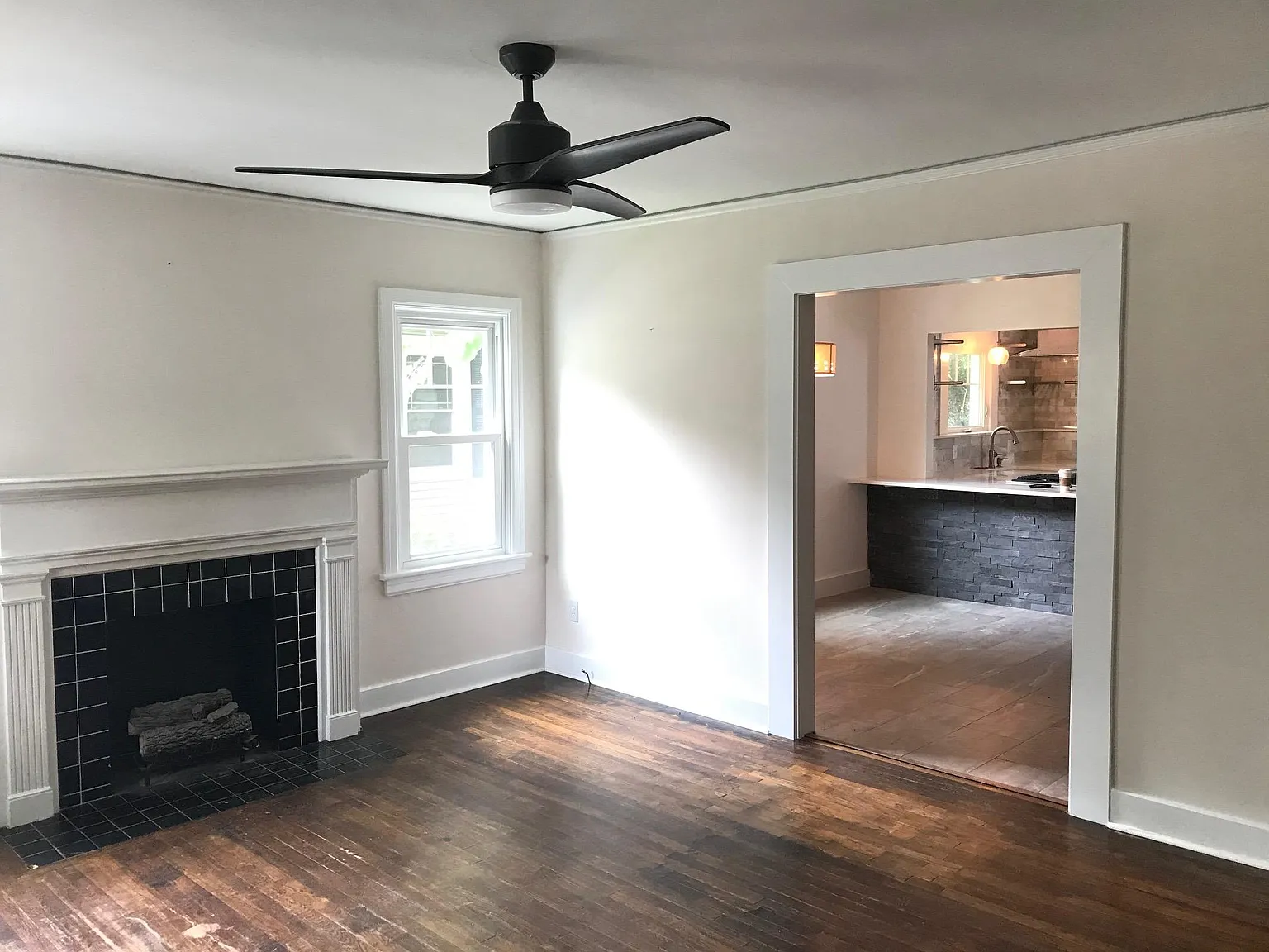 2 bed, 1.5 bath, 1100 sqft, $1,475 — Photo 4