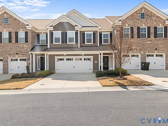 3rd image of 4853 Wild Horse Ln