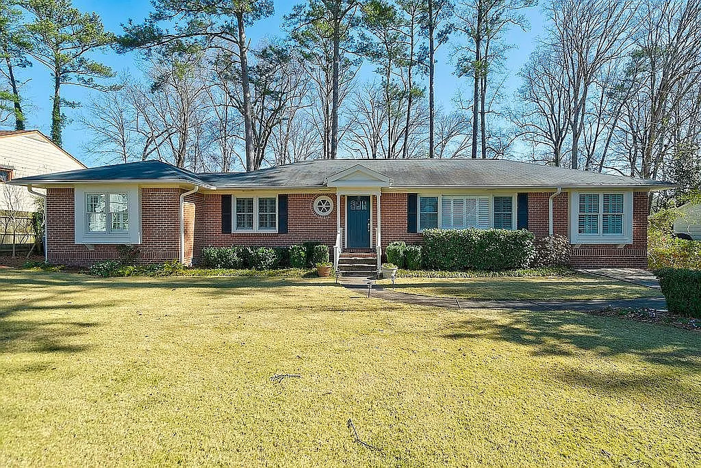 2665 Ashford Rd photo 1