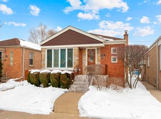 6231 N Harding Ave, Chicago, IL 60659