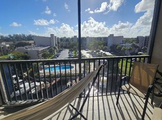 4 Royal Palm Way #6050, Boca Raton, FL 33432