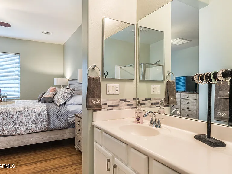 1546 E Azalea Dr — Photo 50