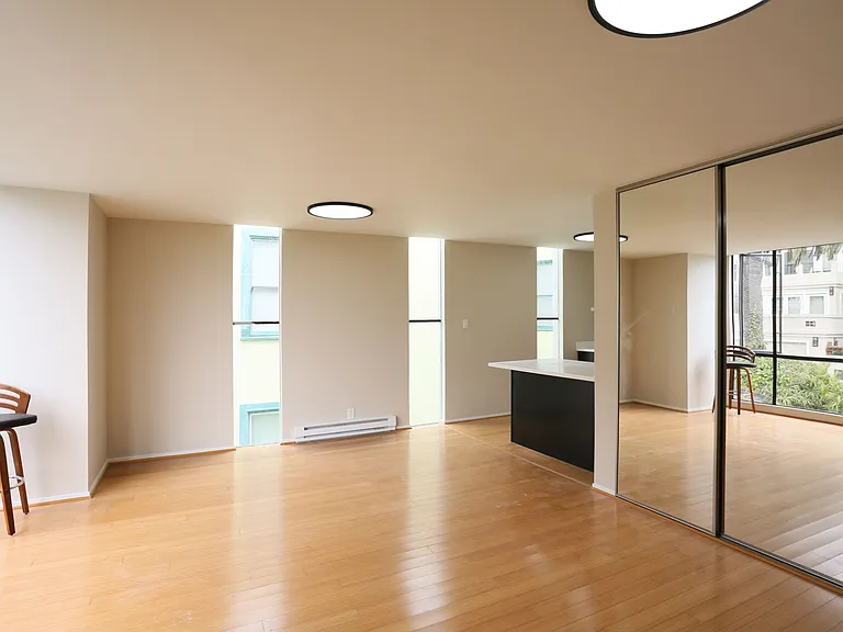 439 Greenwich St #A — Photo 8