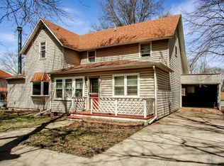 605 5th St, Gladbrook, IA 50635