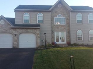 3257 Erdem Ct, Groveport, OH 43125