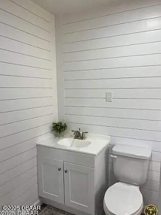 3 bed, 1.0 bath, 1044 sqft, $1,600 — Photo 4