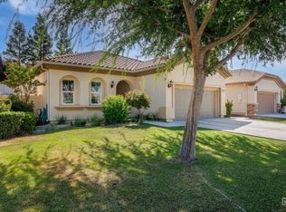 6313 Palmbrook Ct, Bakersfield, CA 93306