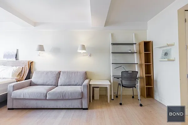 Rented by Bond New York | media 14