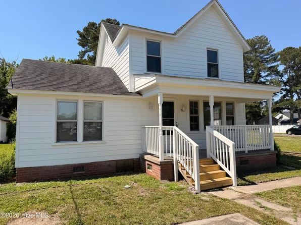 911 W Elizabeth Street, Elizabeth City, NC 27909