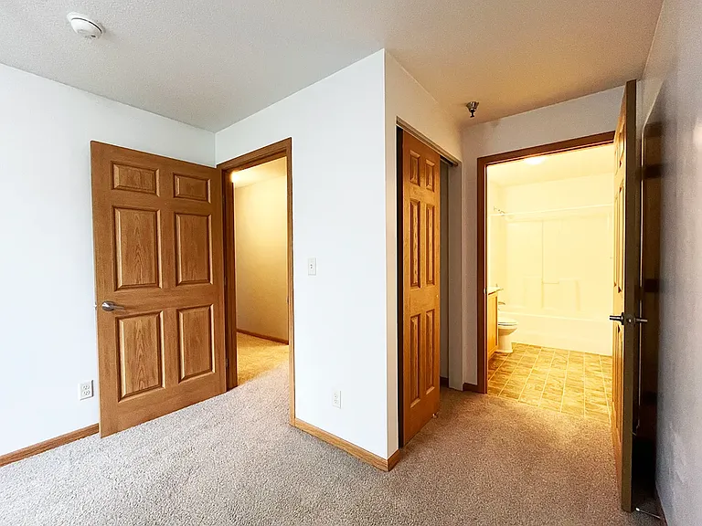 Ashley Estates — Photo 18