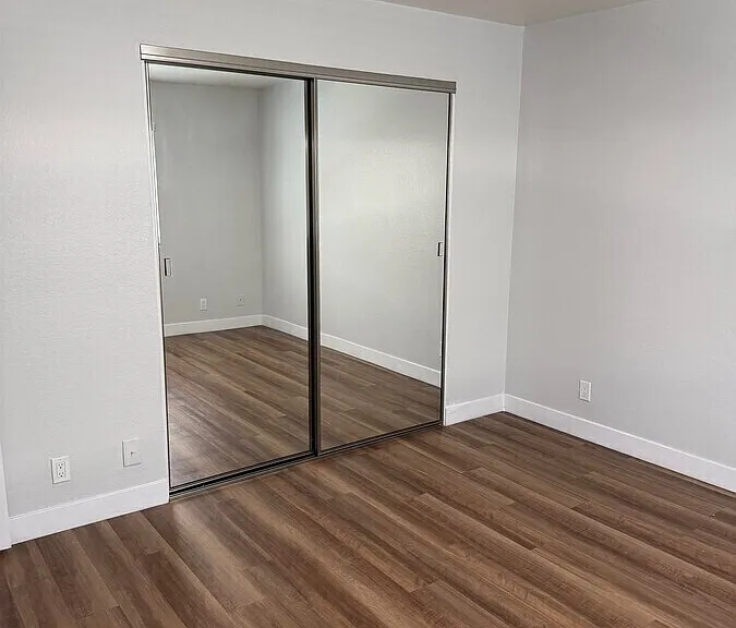 13610 S Cordary Ave #11 — Photo 9