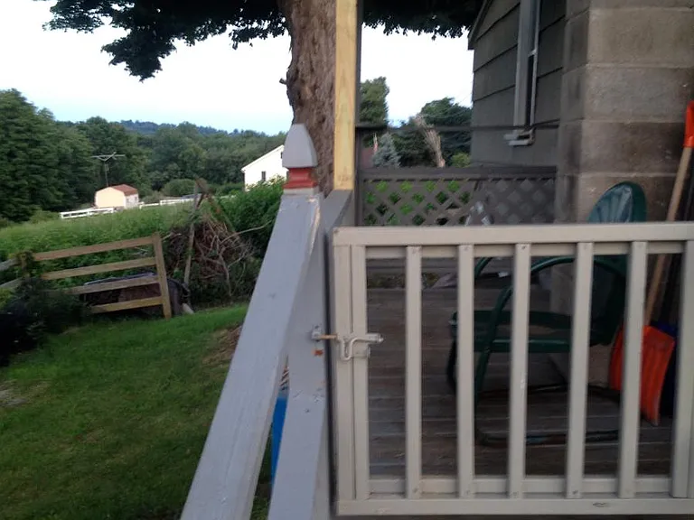 176 Simpson Rd — Photo 24