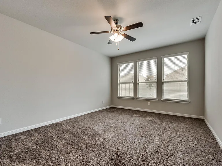 916 Dove Cv — Photo 5
