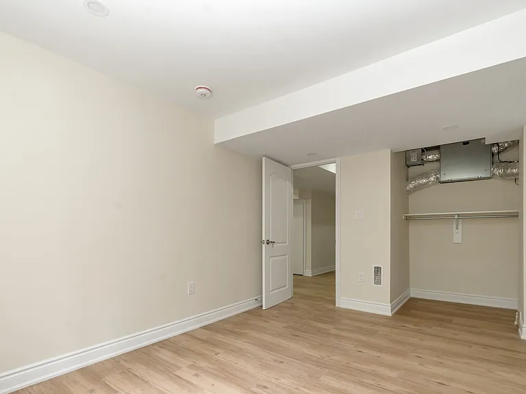 1494 Davis Loop — Photo 8