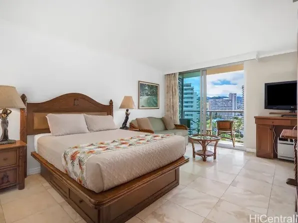 2045 Kalakaua Ave APT 1017, Honolulu, HI 96815