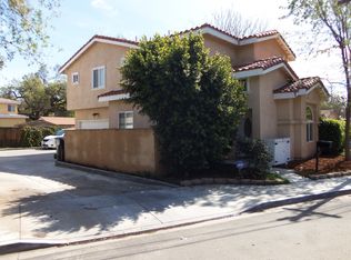 68 Fairview Rd, Thousand Oaks, CA 91362