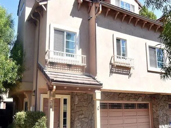 5276 Colodny Dr Unit C, Agoura Hills, CA 91301