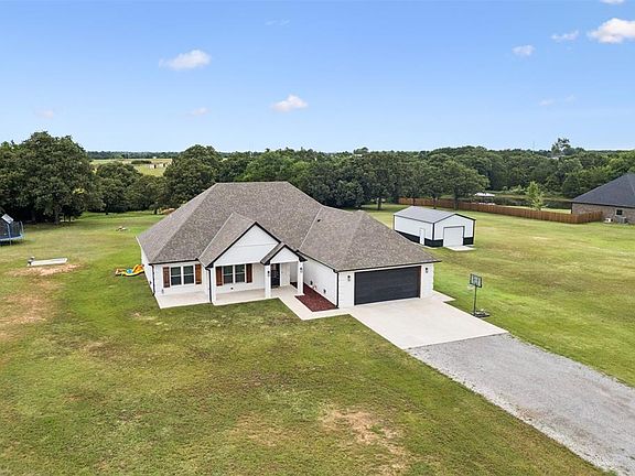 3rd image of 37654 New Hope Rd