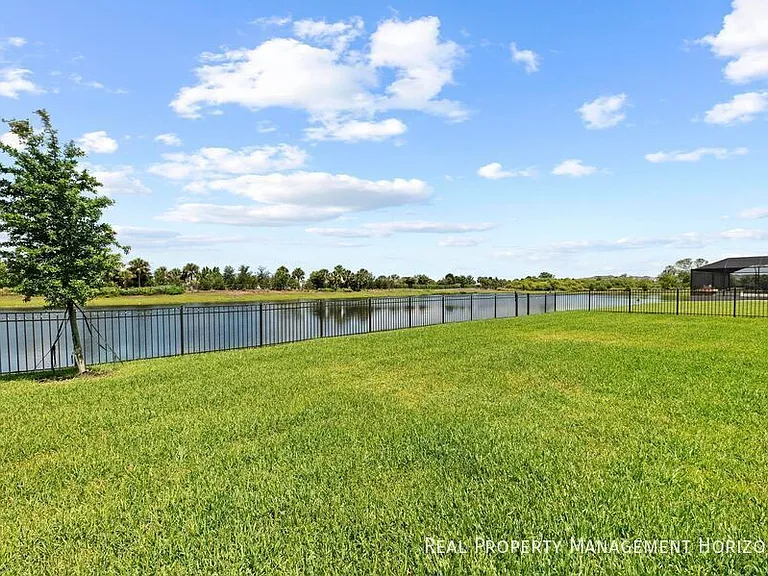 4430 Pond Brook Ct — Photo 64