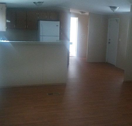 5th image of 1921 Nicholas St #8