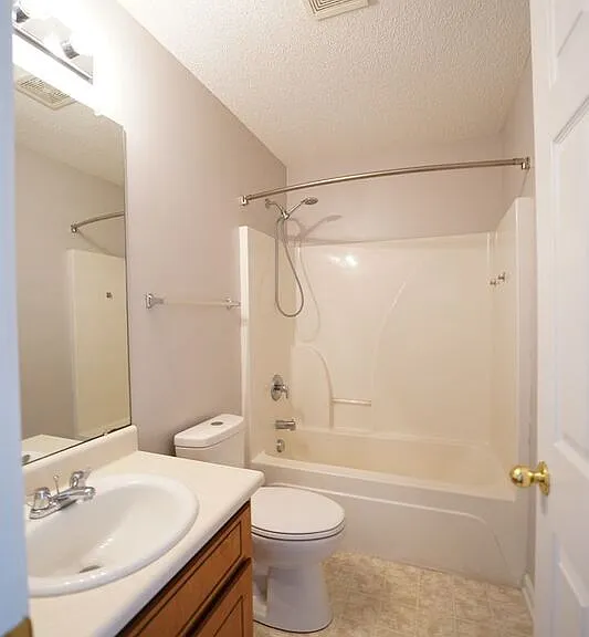 134 Mustang Dr — Photo 16