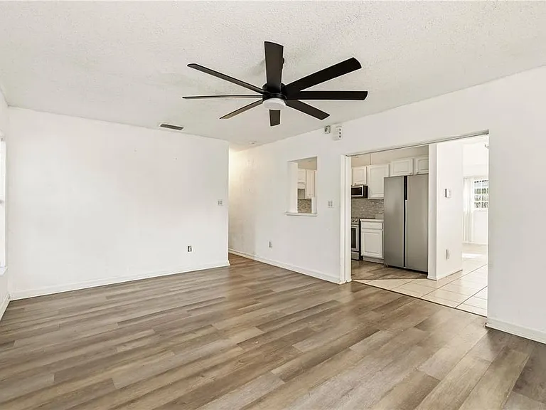 2615 9th Avenue Dr E — Photo 19
