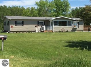 960 W Geers Rd, Mc Bain, MI 49657