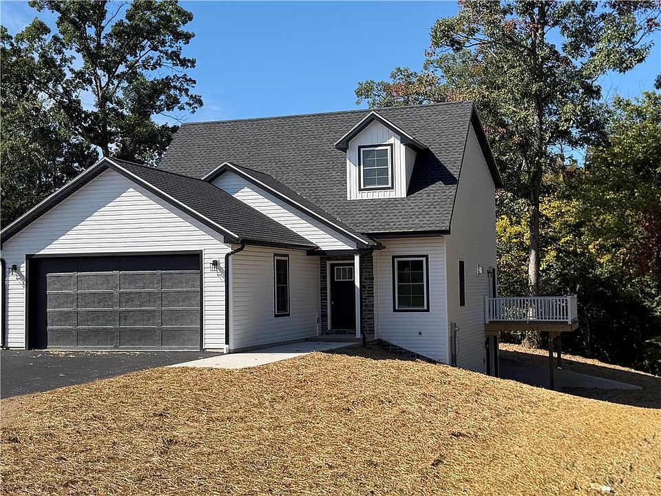 1st image of 809 Dickeys Dr