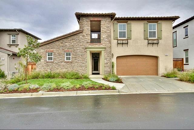1st image of 2835 Taymouth Way