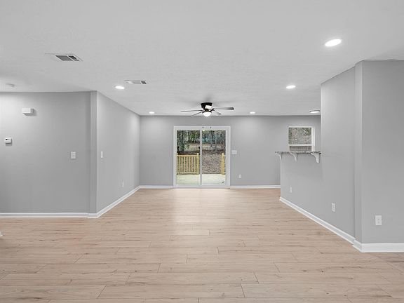 3rd image of 3411 S Kensington Drive