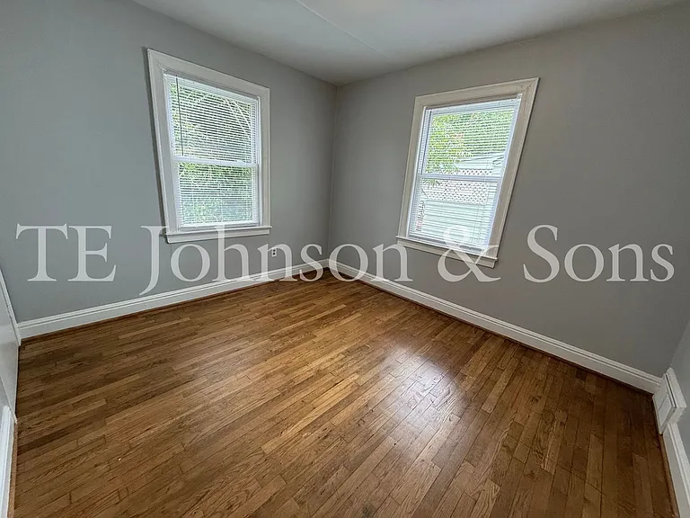 212 Carolina Cir — Photo 27