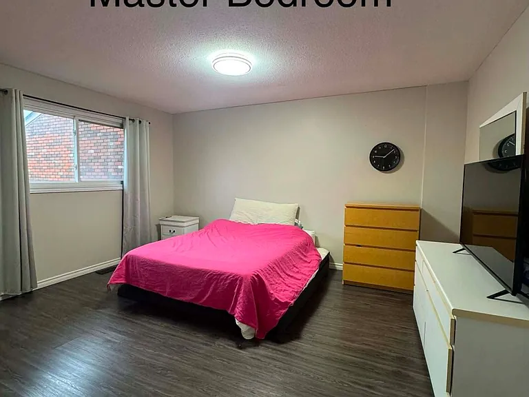 100 Brownleigh Ave #256 — Photo 4